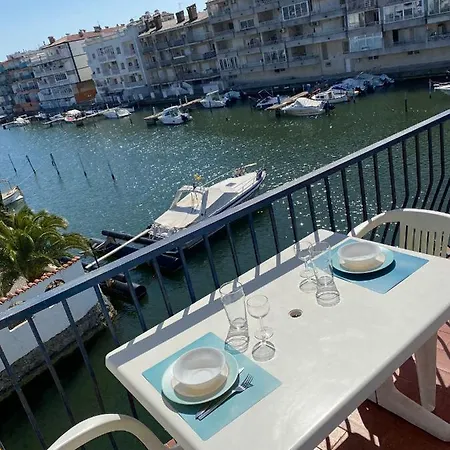 Port Emporda Apartment